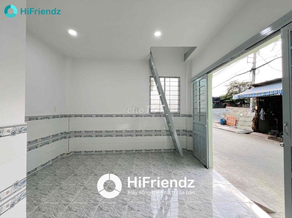 1 st floor, low-priced building - Mã Lò, missile area.