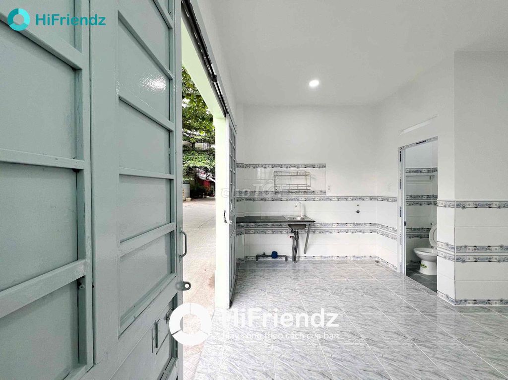 1 st floor, low-priced building - Mã Lò, missile area.