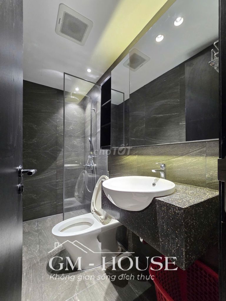 Hive View Landmark_1 Acts Room 50 m2_Điện Biên Phủ