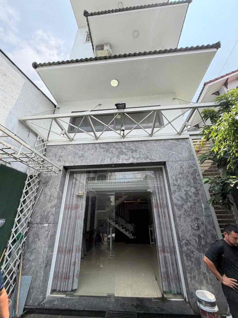 Rent an entire 25th alley building, Bùi Quang Là P. West of V's