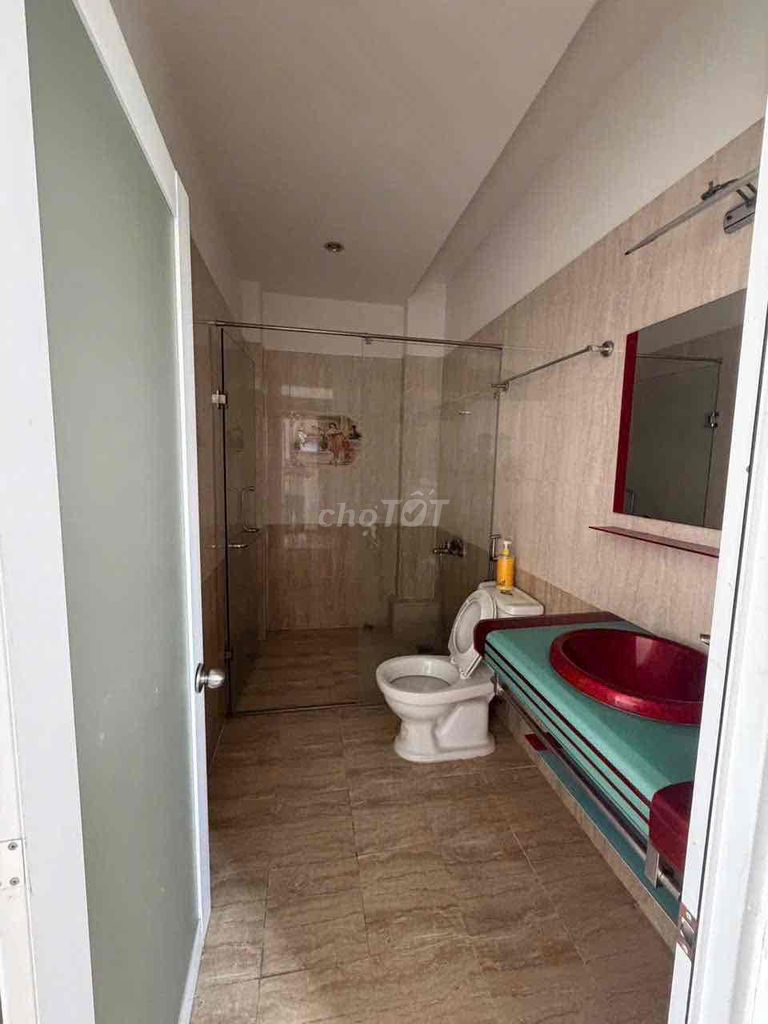 Rent an entire 25th alley building, Bùi Quang Là P. West of V's