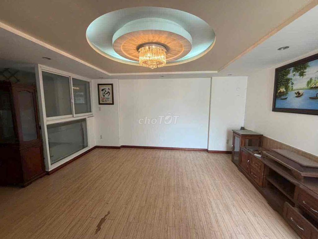 Rent an entire 25th alley building, Bùi Quang Là P. West of V's