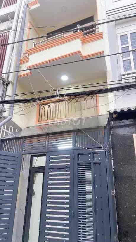 2 rooms 010 Huỳnh Văn Bánh