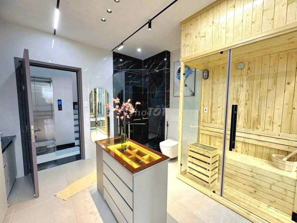 Lạc Long Quân rent, District 11, 25 million, full interior, elevator.