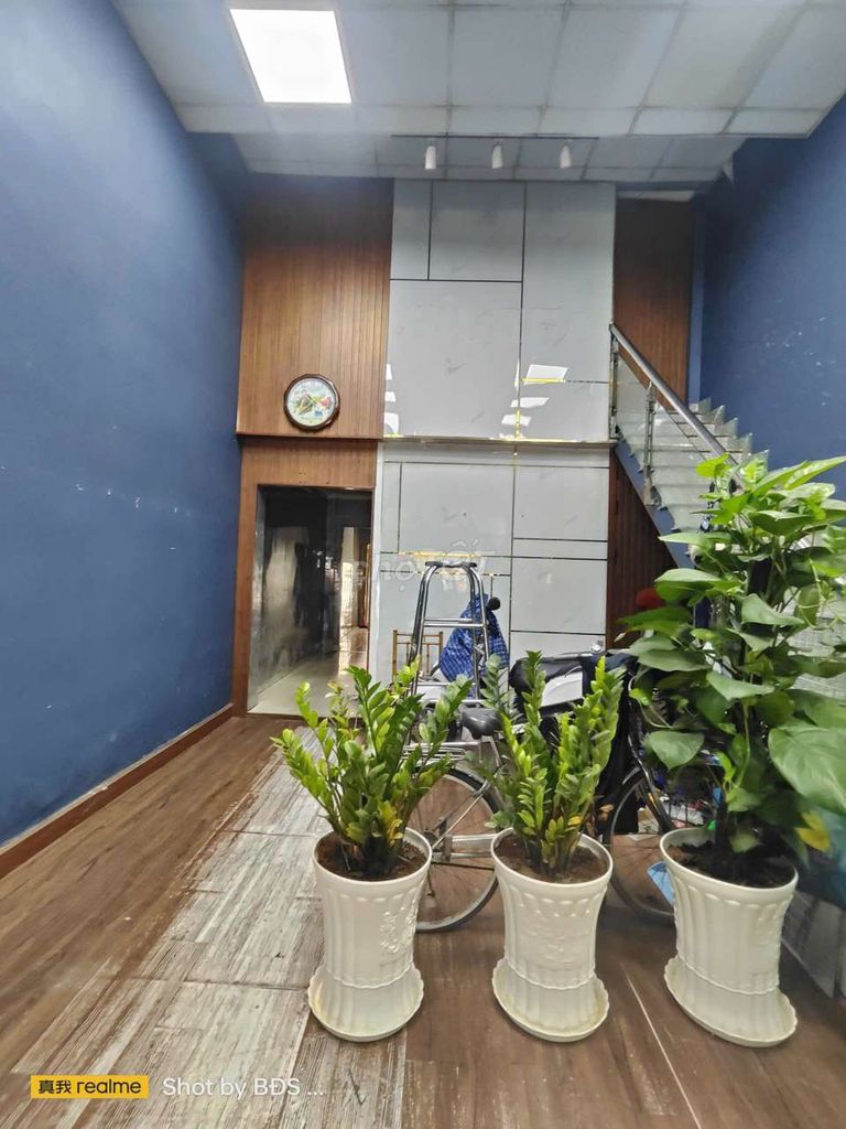 Rent cash on Kha Vạn Cân 8.5 million a month