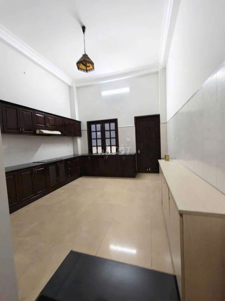 The 1st street số 72 - 4 x 17 - 2 floors - 5 bedroom 3 toilets - 18 million