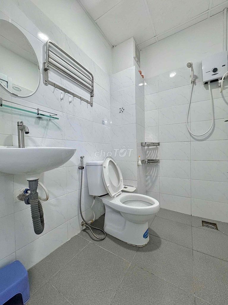Rent the apartment 1 balcony bedroom 5'2" wide - eight Lit Lit - Tân Định Market