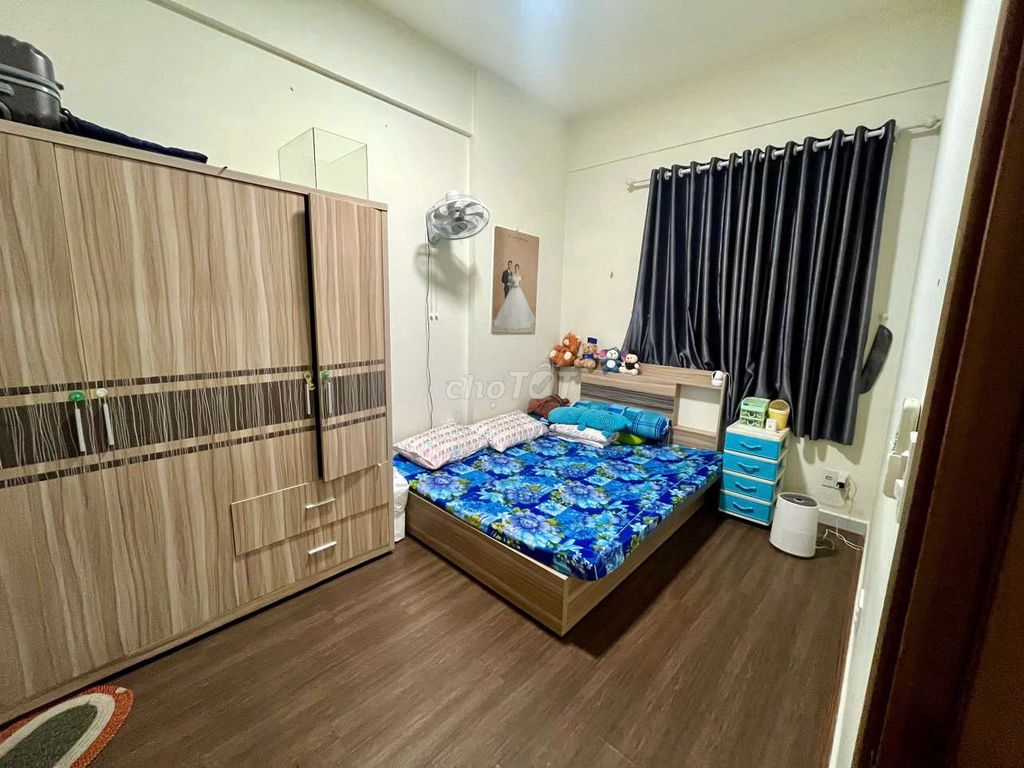I rented a nice apartment.