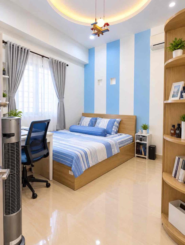 Rent their apartment. 65 meters. Two bedrooms.
