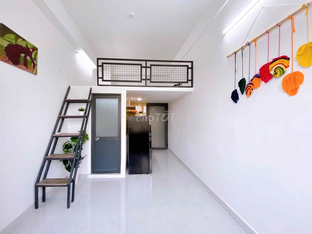 rent a full interior window
