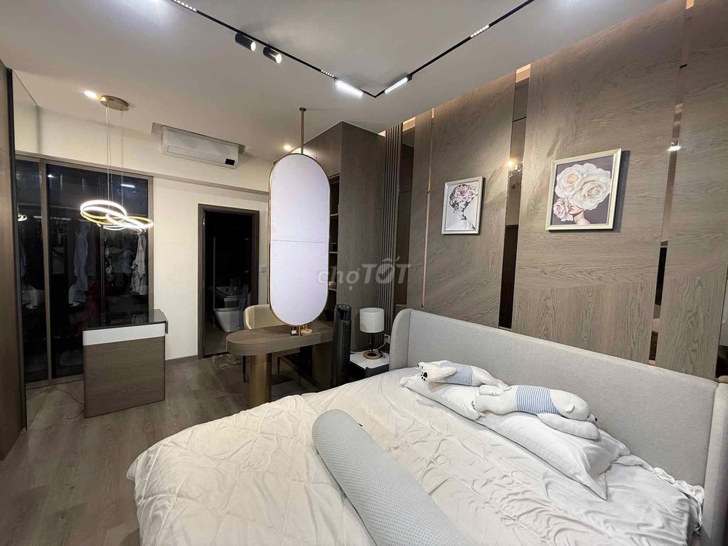 Celadon City rental: Two ntcbs 16 million-to-1-to-1-to-1 sleeping rooms. A nice 25-million-million-ton-size interior.