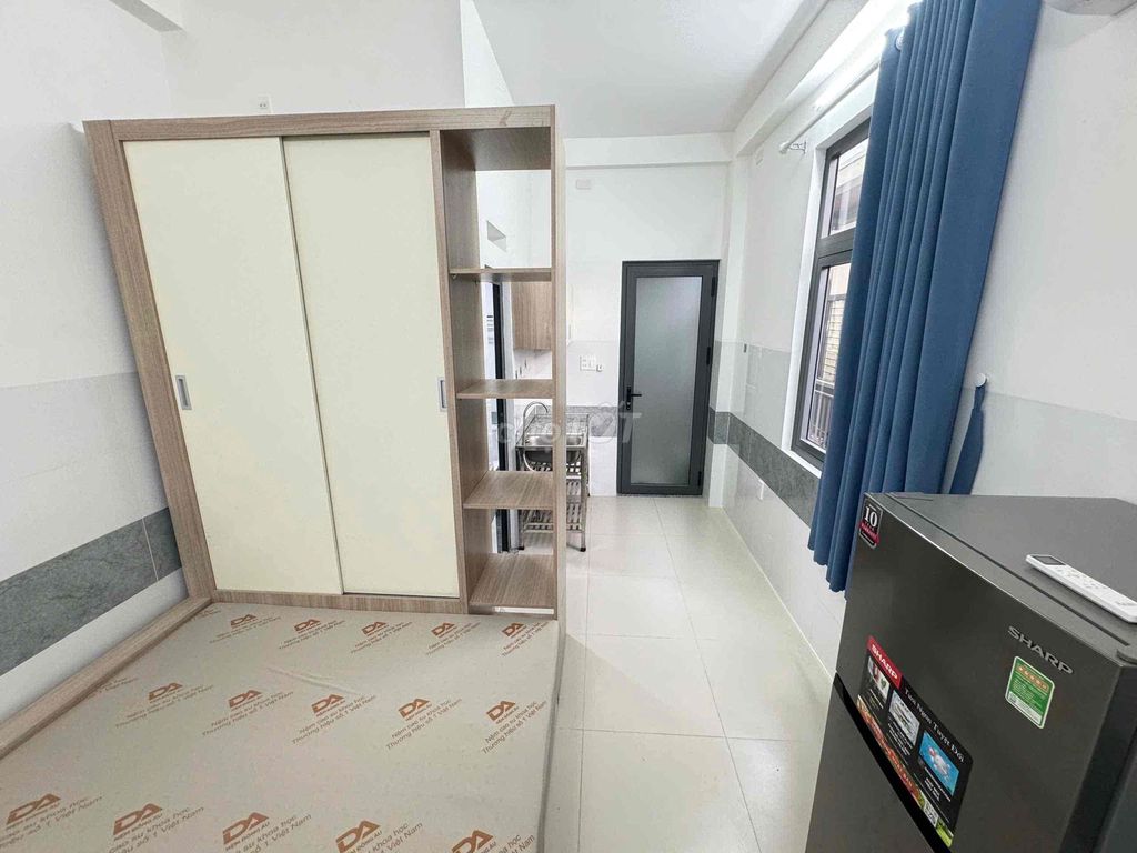 Rent Room Full Seven at Lang University of Cs3