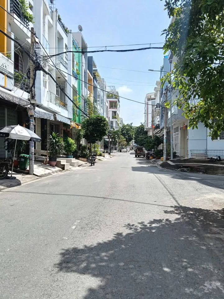 Rent the county 6th, Ping Fun, Số 64 Street, area 4 x 18 meters, 3/3 pieces