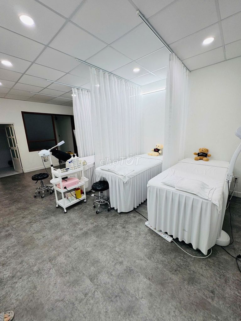 Nice place in V.I.P. - 76 CHoa Sứ, 7th floor bedroom - 4th floor Full Cold House.