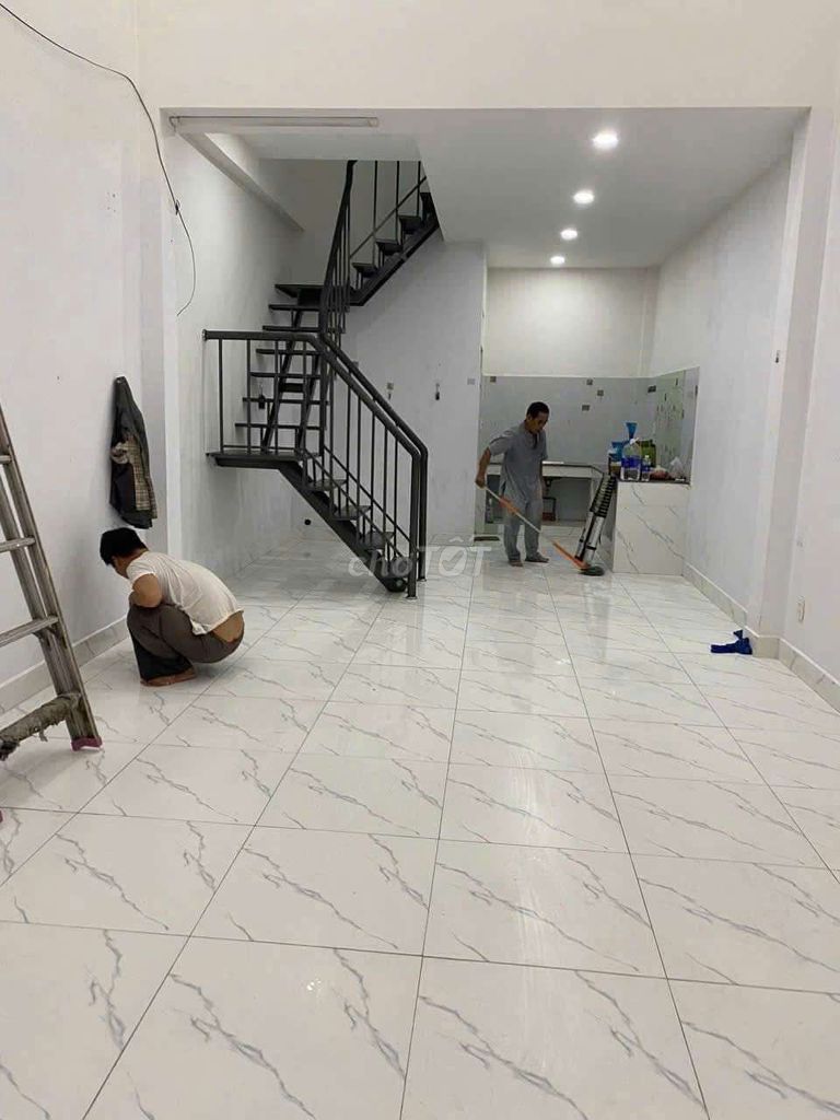 Rent the H8M Tân Kỳ Tân Quý 4 x12 M, guard, two bedrooms, 9xeu
