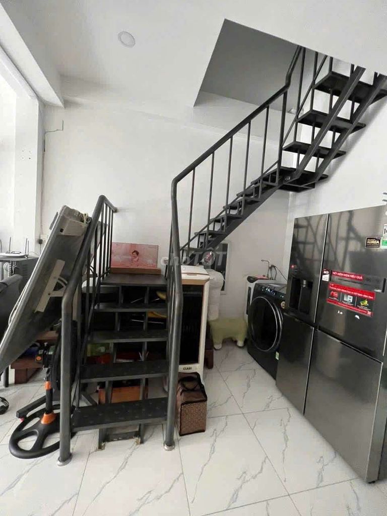 Rent the H8M Tân Kỳ Tân Quý 4 x12 M, guard, two bedrooms, 9xeu