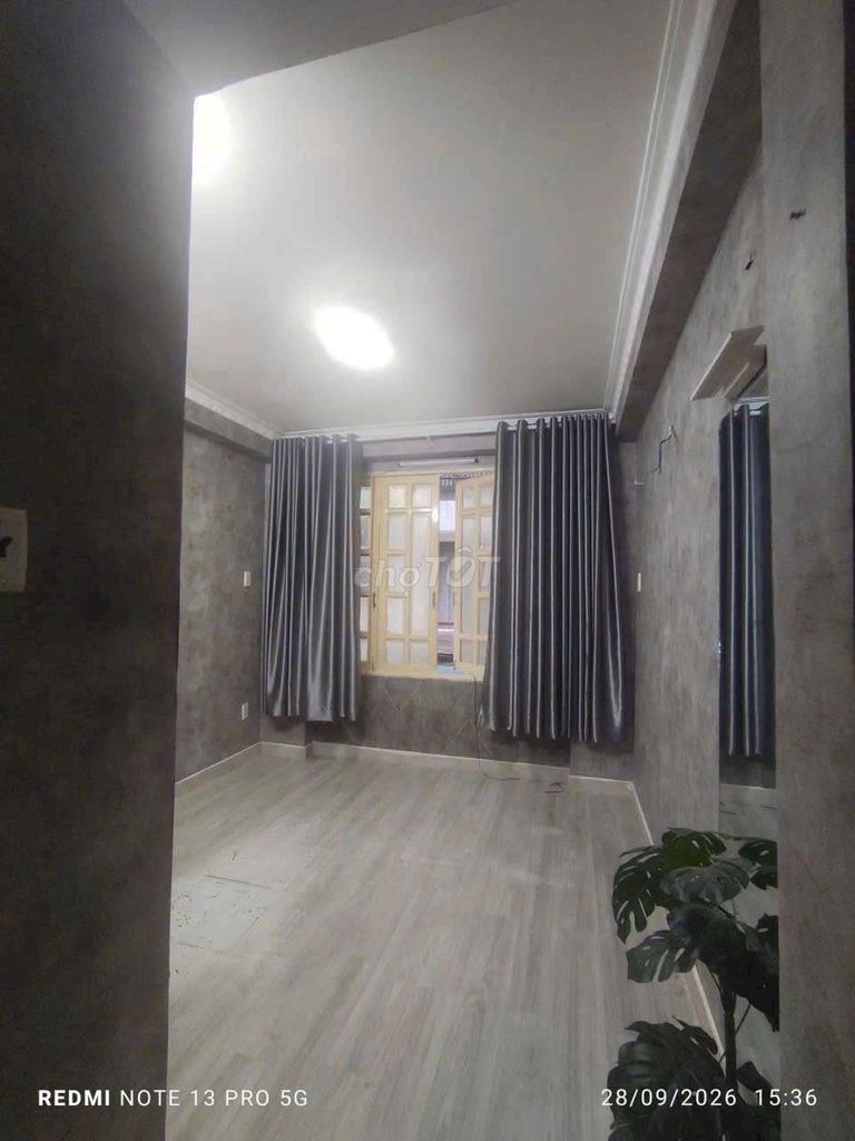 Rent Nguyễn Tiểu La District 10