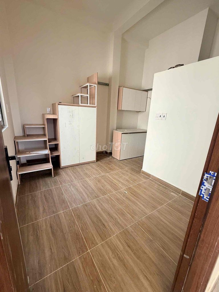 The new house is now in completion at Hàng Tre in the district of 9 near the home of District 9.