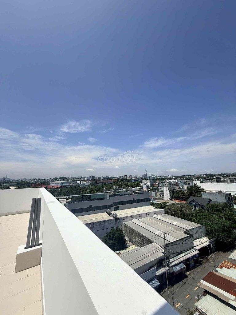 The new house is now in completion at Hàng Tre in the district of 9 near the home of District 9.