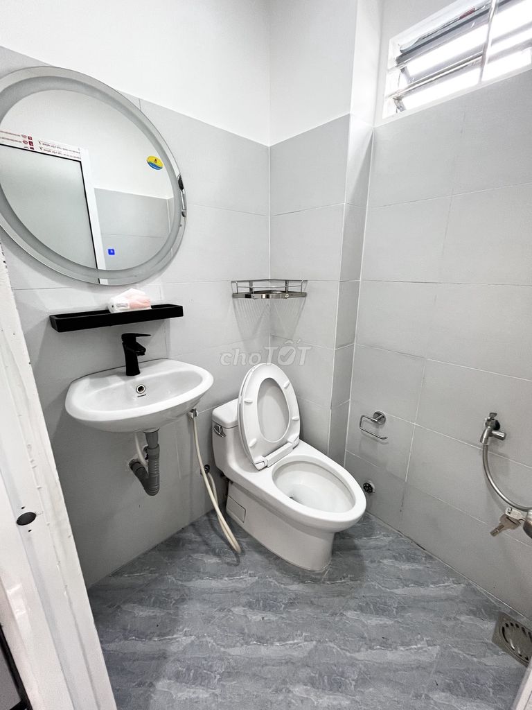 Rent the original house - the interior available - the square - the owner