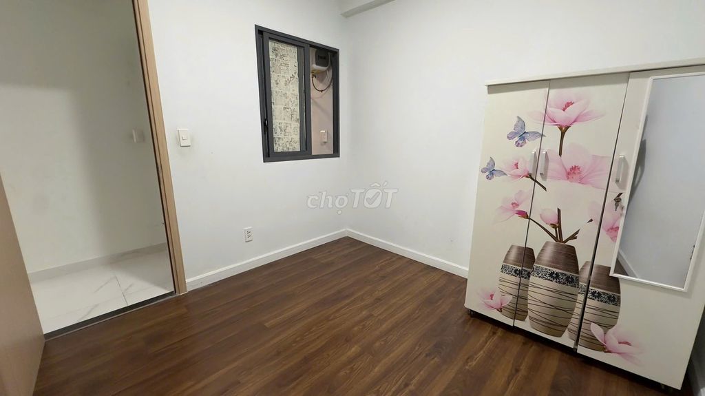 Rent Lovera Vista 2 bedrooms. 2 out of 2 air-view toilets. Two air conditionings.