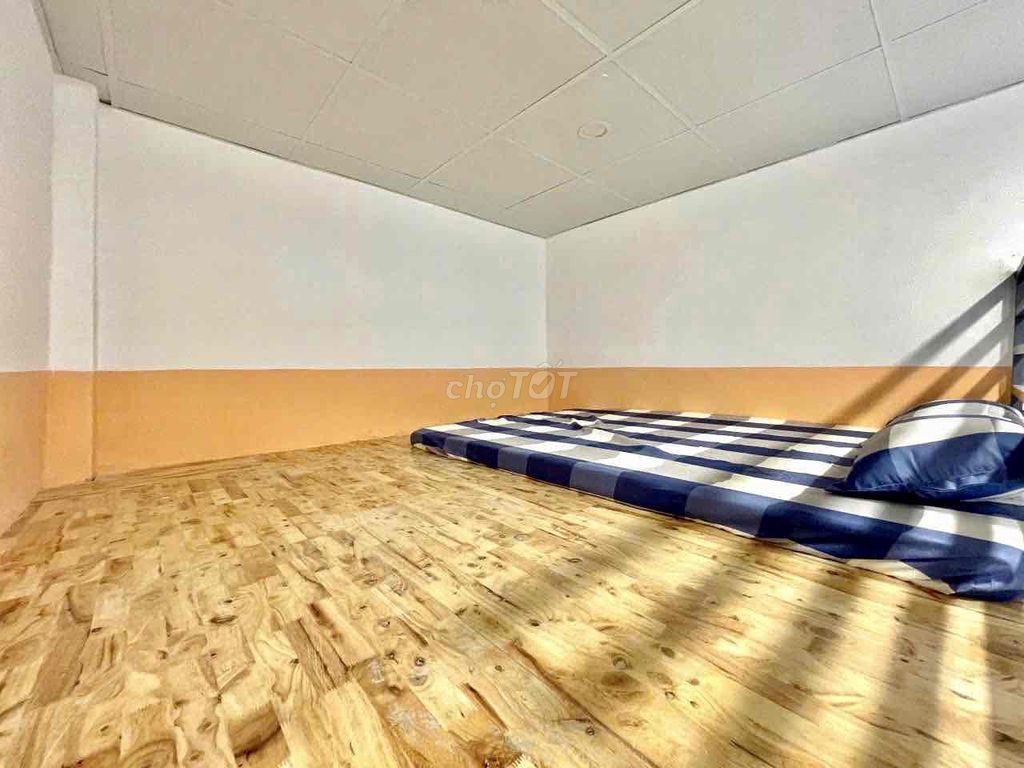 Rent room with 20 M2 M0. An Dương Vương.716 District 8 - 4 million.