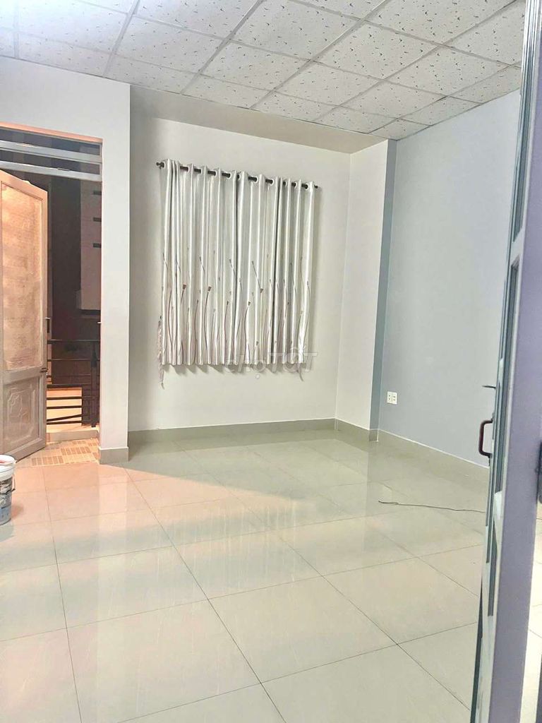 Mã Lò Street [4 x14, 2 stories, 3 bedrooms, 2 toilets] 10 million a month
