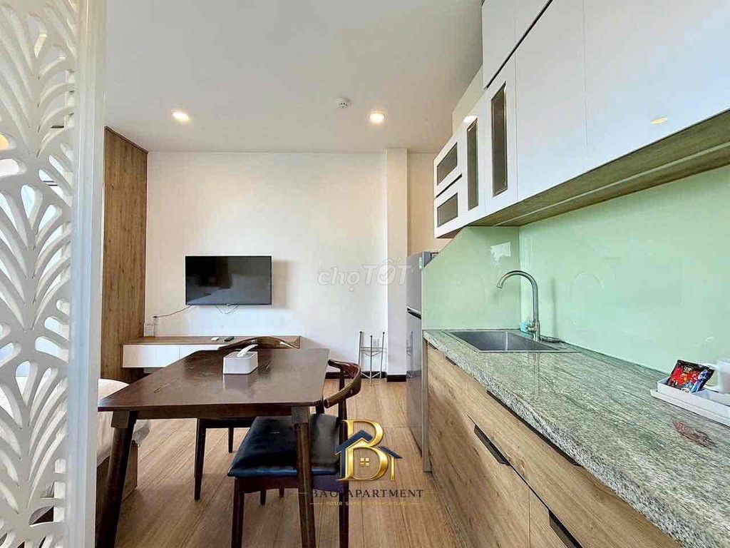 Rent the studio suite full of furniture near Tan Son Nhut Airport, Q.tb