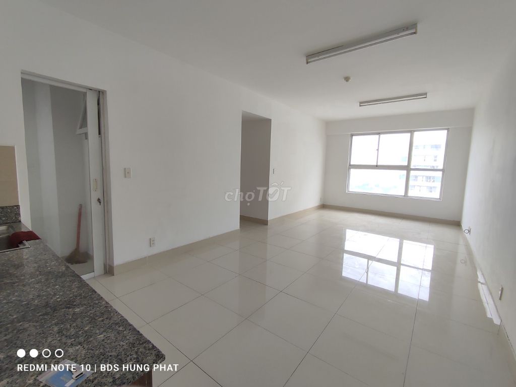 Citihome, the corner of two bedrooms, two of the basic furniture toilets, 6.5 million a month.