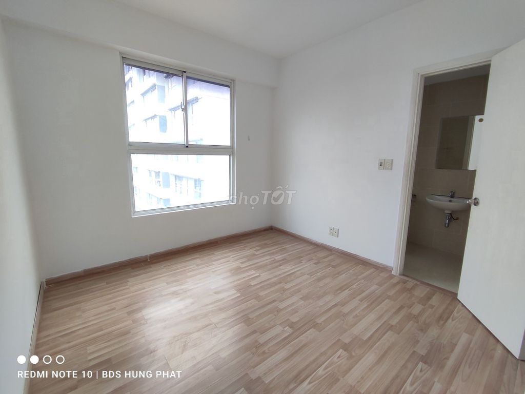 Citihome, the corner of two bedrooms, two of the basic furniture toilets, 6.5 million a month.
