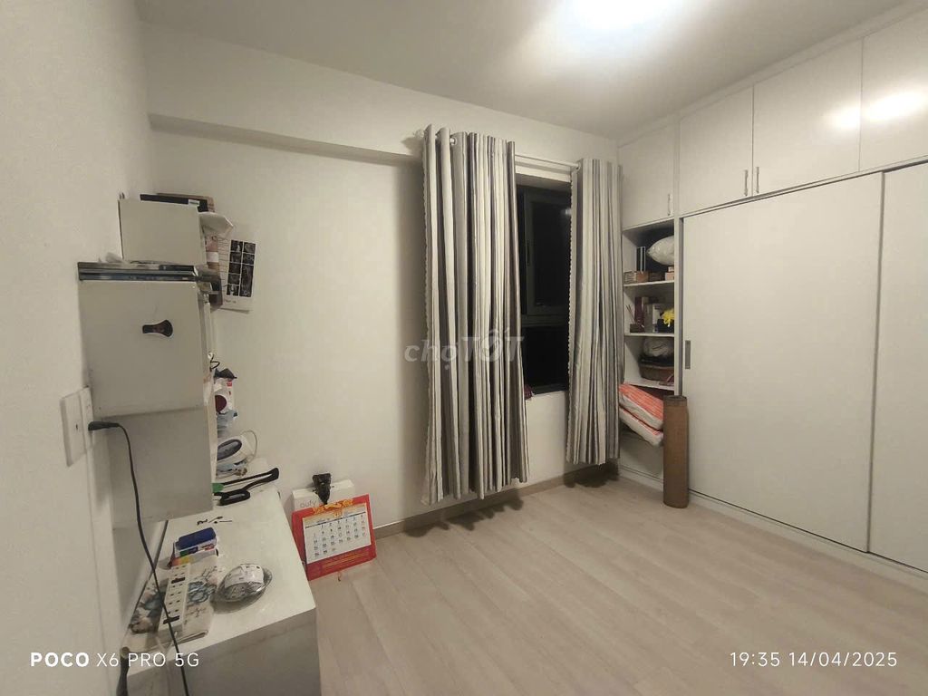 Rent two bedrooms. Two Citi Esto toilets with a new interior plus a seven million-a-month cryo.