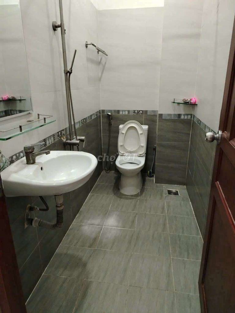 Rent 4 x13 downtown 213 số 28 Gò Vấp near An's Market