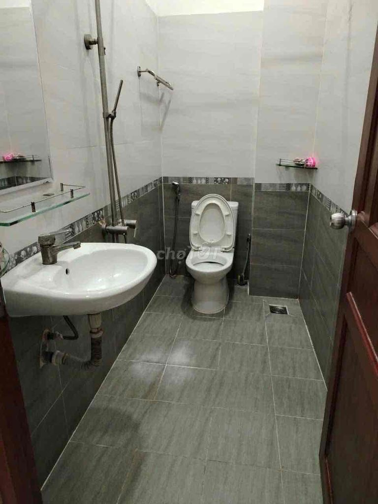 Hxt 3 4 số 28-7* 6 Gò Vấp bedroom