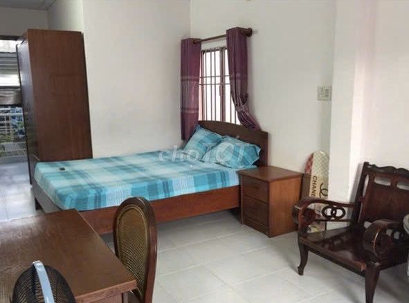 Renting the entire 1-1-Burrow Nguyễn Thị Minh Khai.