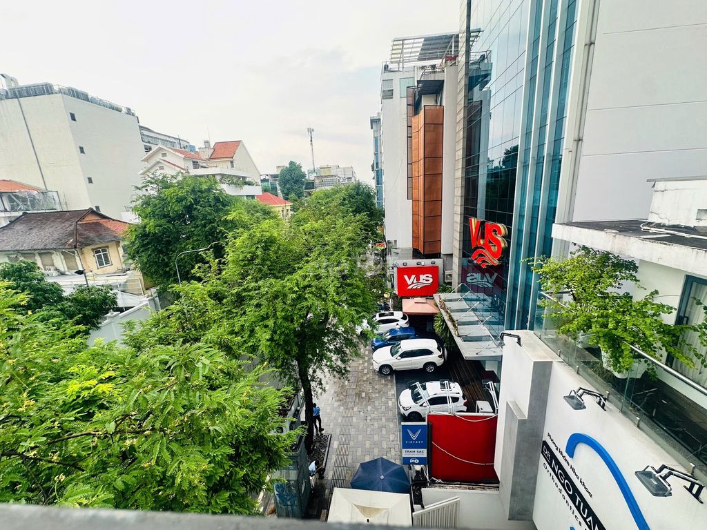 Rent the 211 Nguyễn Văn Thủ-to-be- 9 meters, 4 high-level elevators!
