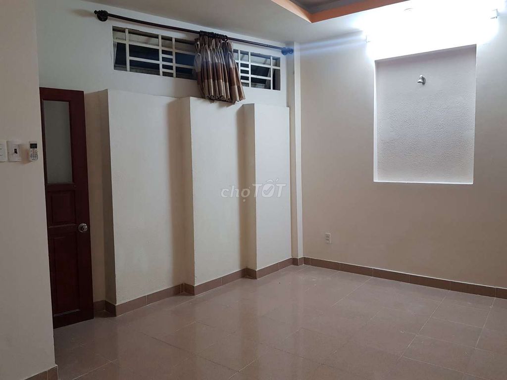 20 M2 suites, chivalry, proficiency.