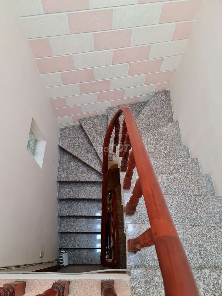 20 M2 suites, chivalry, proficiency.