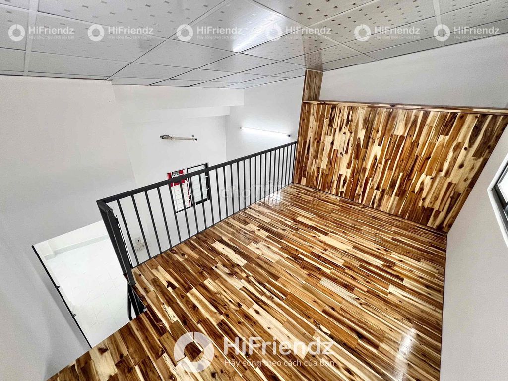 Rent a 30-foot room, Phạm Văn Bạch next to the headcart.
