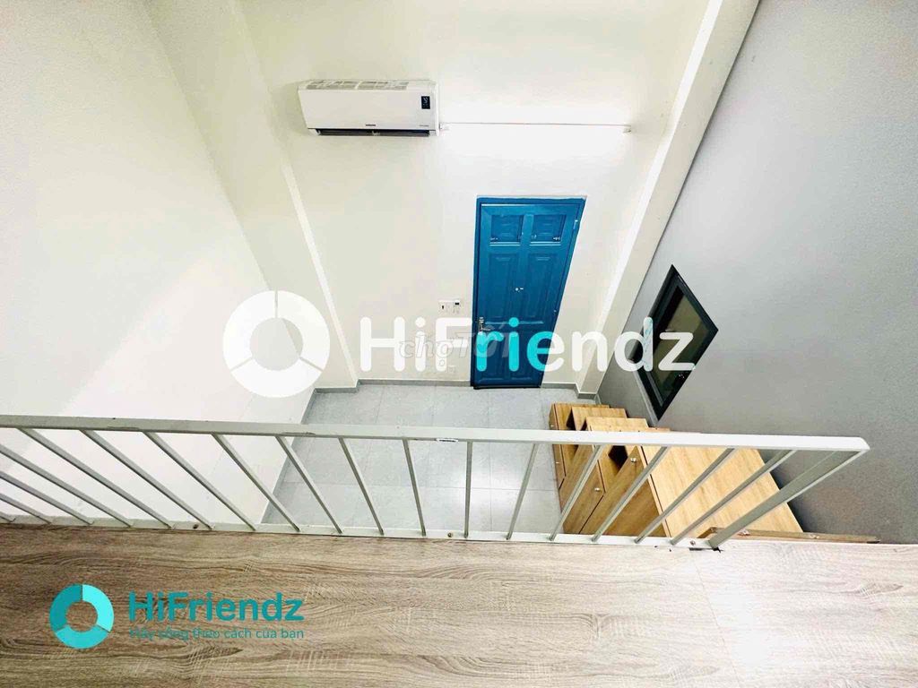 rented rooms with super clean, blue - crystal suites