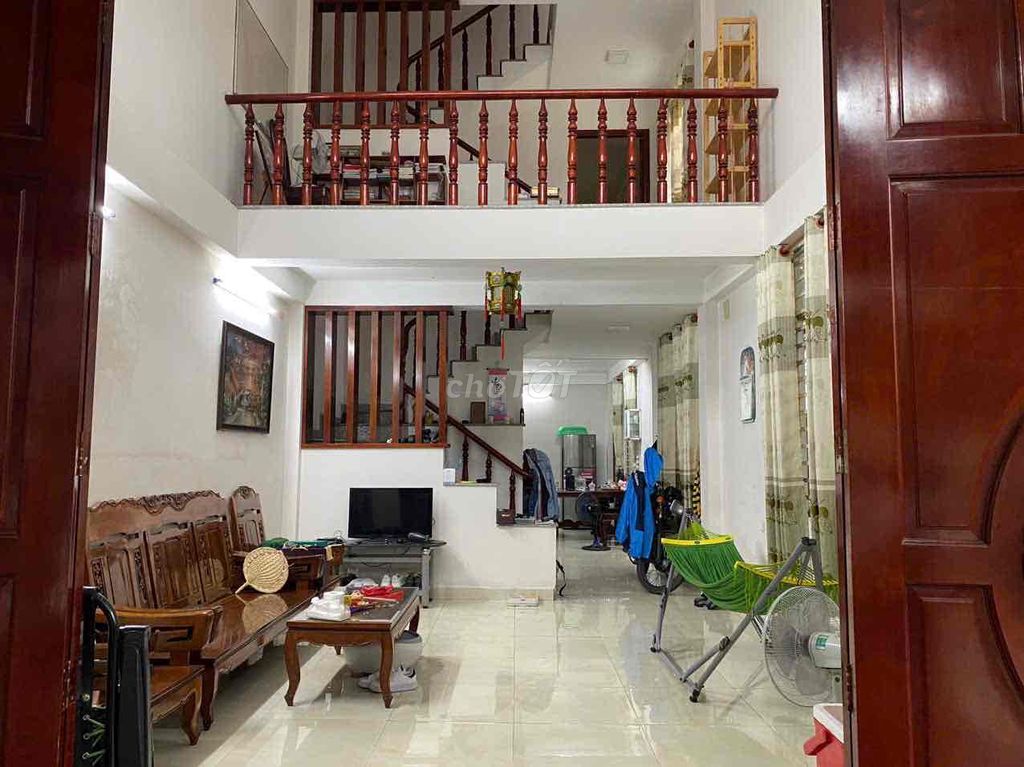 Right here, tttm permmal - 48 rounds 5 x22 M 3 bedrooms 3 toilets at + vpcty + spa