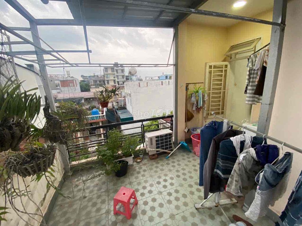 Right here, tttm permmal - 48 rounds 5 x22 M 3 bedrooms 3 toilets at + vpcty + spa