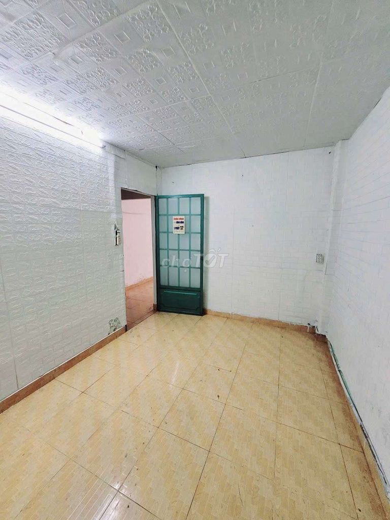 The Qq Street Front, 4 x 20 meters, 2 bedrooms, 9 million