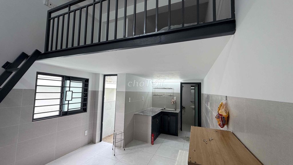 The Duprix Room is 35mm with air conditioning with a clean balcony.