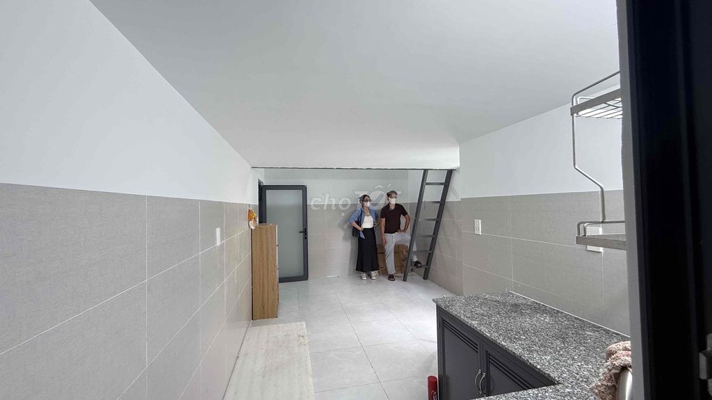 The Duprix Room is 35mm with air conditioning with a clean balcony.