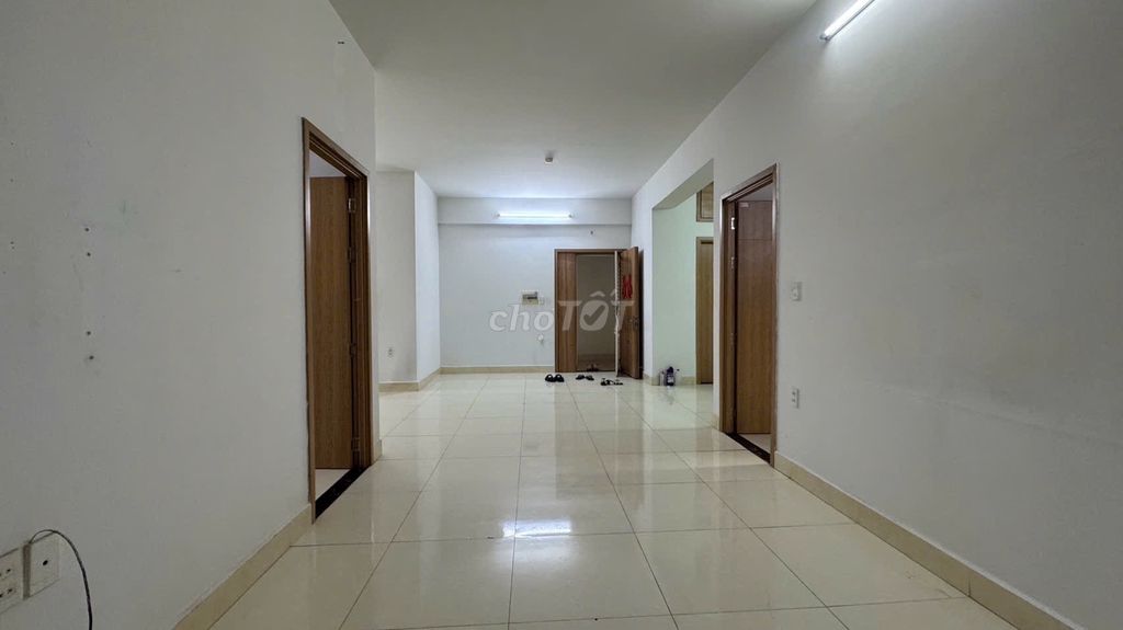 We need to rent two bedrooms. 54 meters. Two air conditionings only.