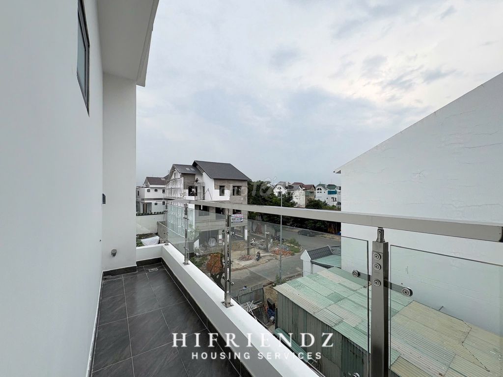 The Home of the Home of the Home of Full Seven - Đỗ Xuân Hợp, Global City