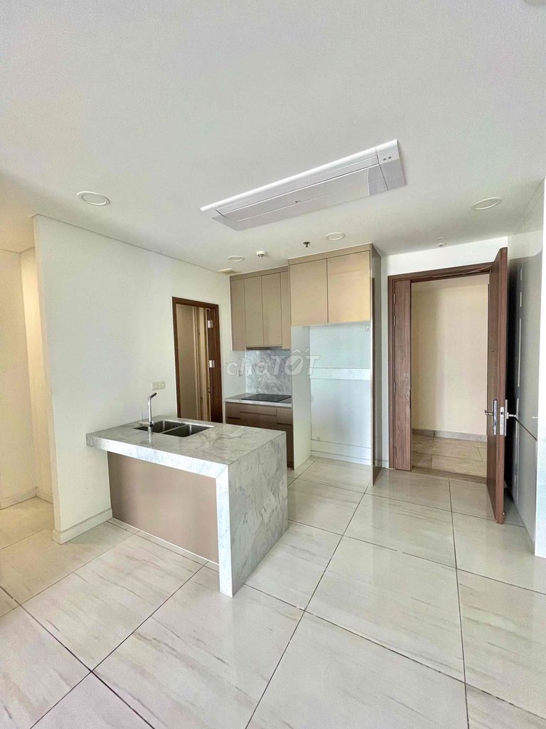 Get the Kingdom to 2 bedrooms - ntcb House empty