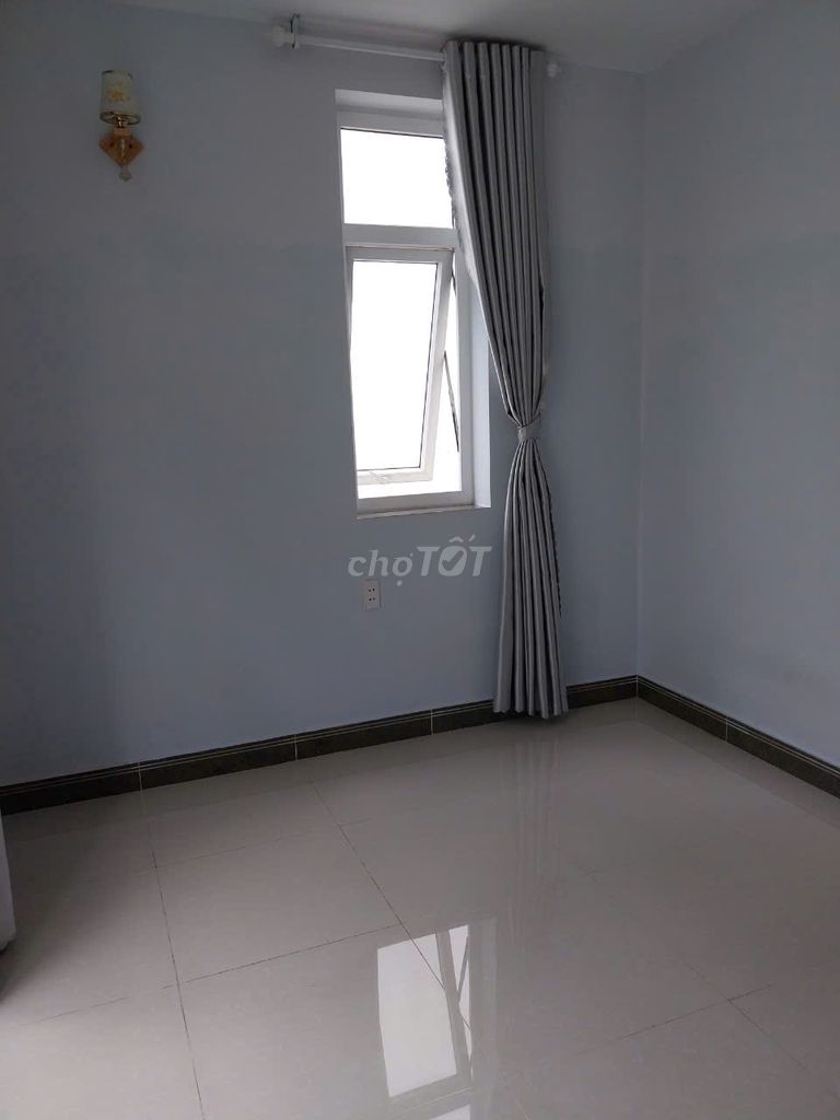 Rent Advanced Room