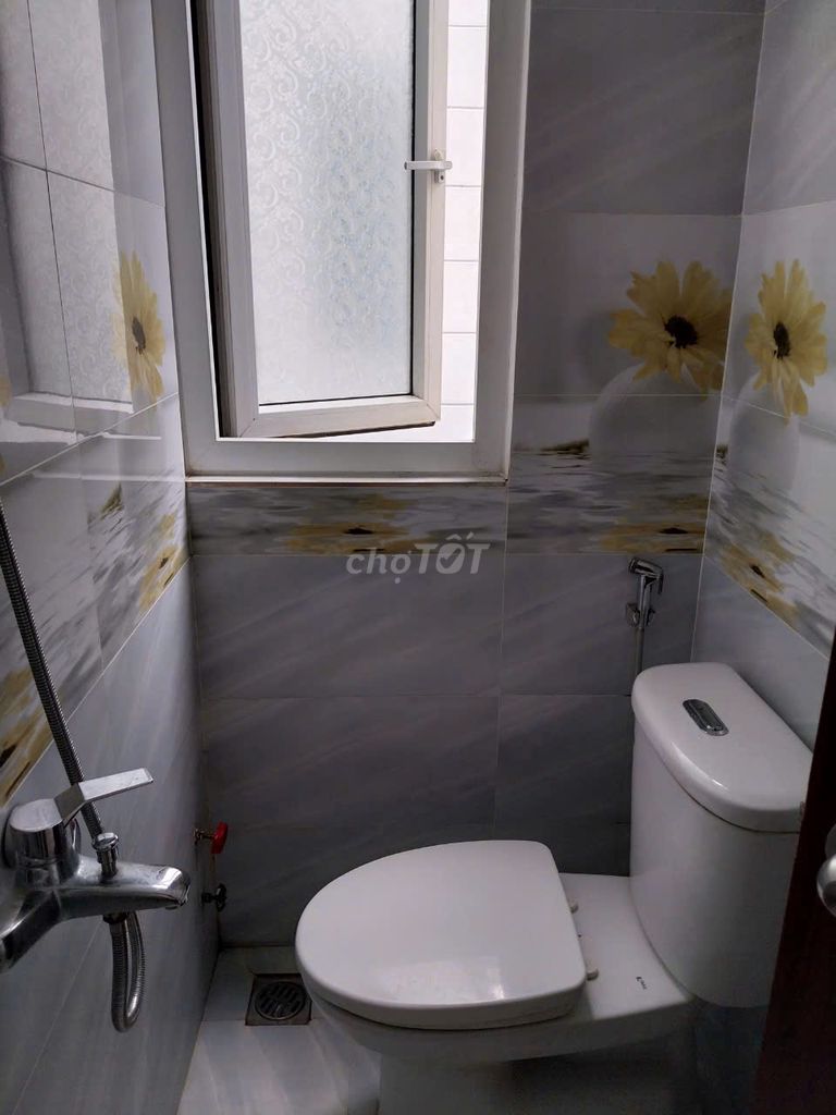 Rent Advanced Room