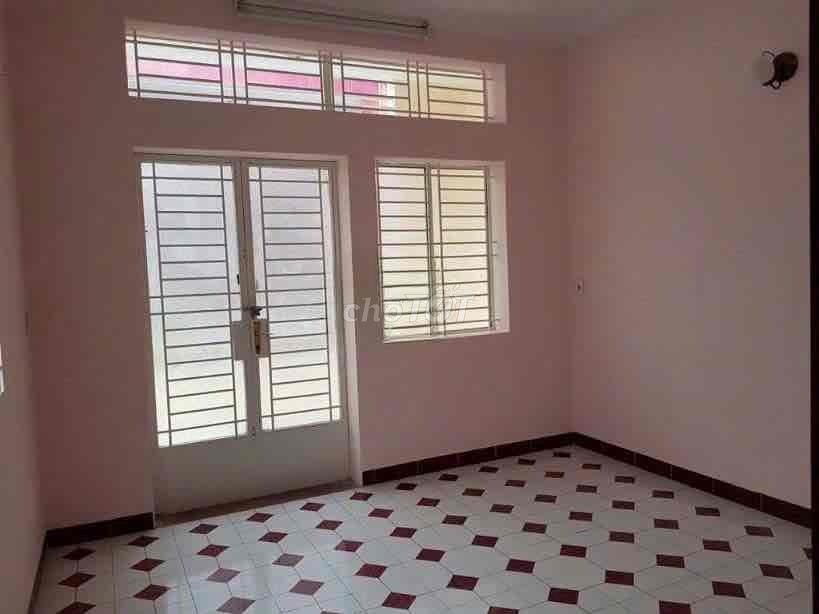 4x10 Võ Văn Tần. Carway alley